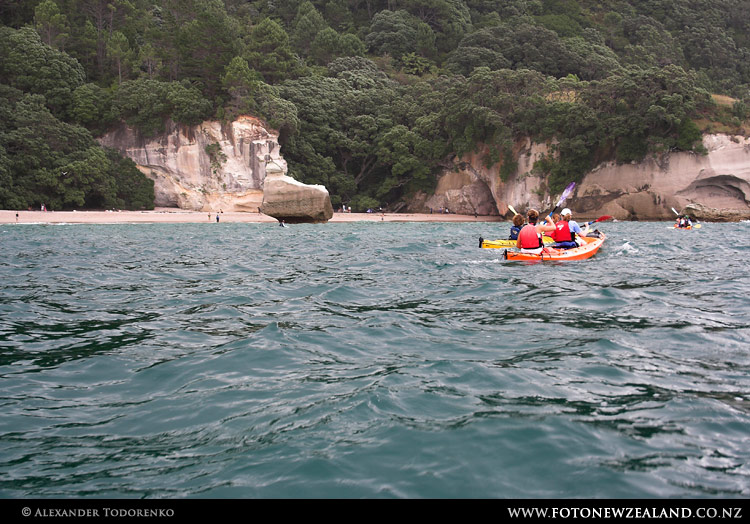 Cathedral Cove ahead, Hahei, New Zealand