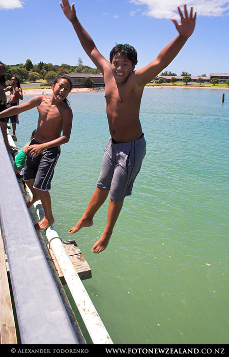 Jumping from the bridge, Waitangi, New Zealand