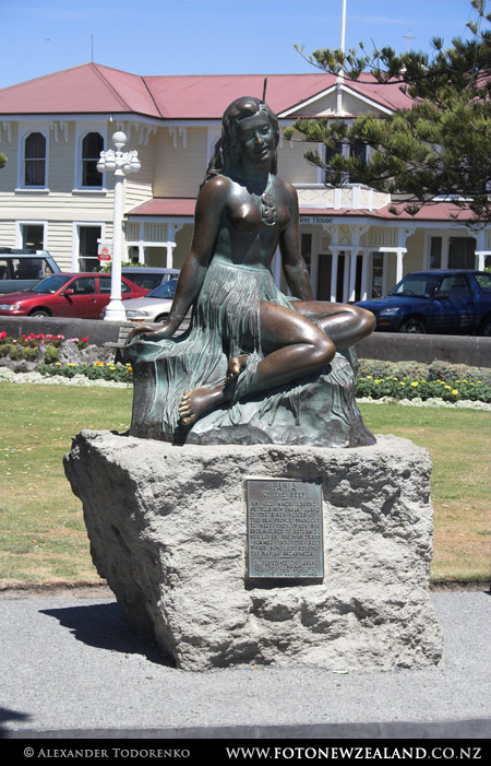 Pania of the Reef, Napier, New Zealand