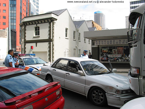 Hot pursuit scene, Fort St, Auckland, New Zealand