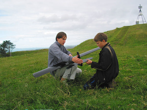 Roman and Nikita, Mt Wellington, Auckland, New Zealand