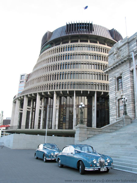 Beehive - Parliament Building, Wellington, New Zealand