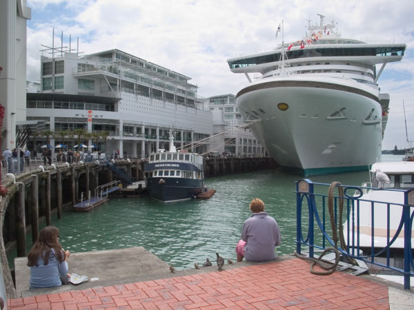 Sapphire Princess at Princes Wharf, Auckland's CBD waterfront