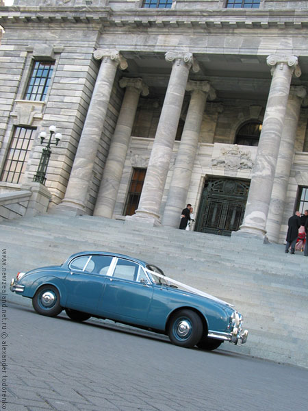 Wedding car by Parliament House, Wellington, New Zealand