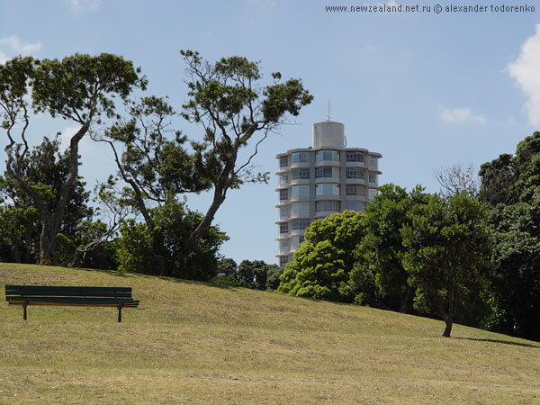 Lake Pupuke shore, Auckland, New Zealand